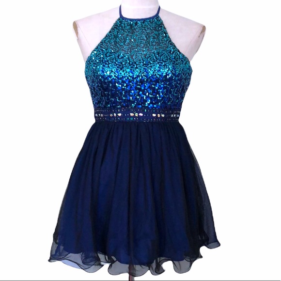 Steppin' Out Dresses & Skirts - SOLD Steppin’ Out Homecoming dress